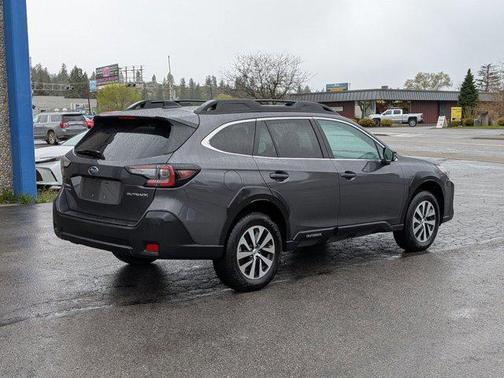 Magnetite Gray Metallic 2025 Subaru Outback Premium