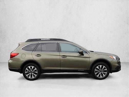 Wilderness Green Metallic 2017 Subaru Outback 3.6R Limited
