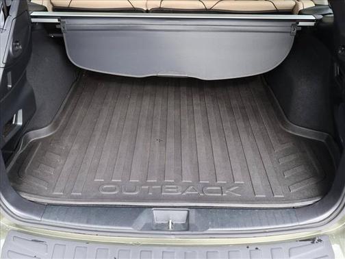 Wilderness Green Metallic 2017 Subaru Outback 3.6R Limited