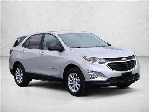 Silver Ice Metallic 2021 Chevrolet Equinox LS
