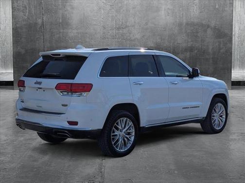 2018 Jeep Grand Cherokee Summit
