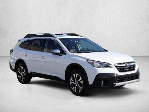 Crystal White Pearl 2022 Subaru Outback Touring