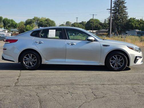 Sparkling Silver 2019 Kia Optima LX