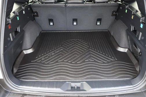 Ice Silver Metallic 2026 Subaru Outback Limited XT