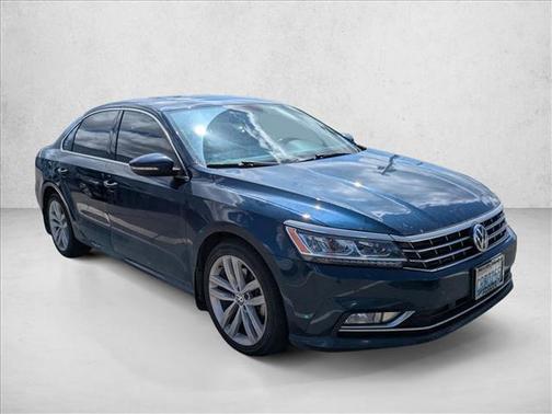 Tourmaline Blue Metallic 2018 Volkswagen Passat 2.0T SE