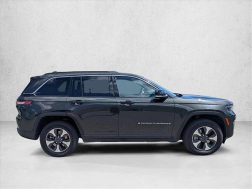 Rocky Mountain Pearlcoat 2024 Jeep Grand Cherokee 4xe Base