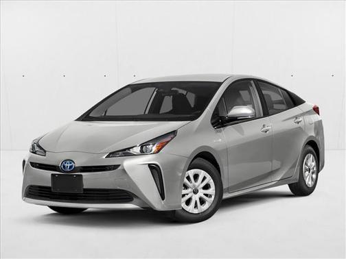 Classic Silver Metallic 2019 Toyota Prius LE