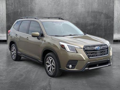 2022 Subaru Forester Premium