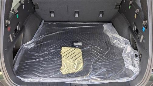 Deep Emeraldgreen Pearl 2026 Subaru Outback Premium