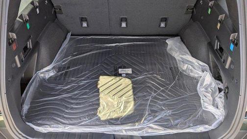 Deep Emeraldgreen Pearl 2026 Subaru Outback Premium