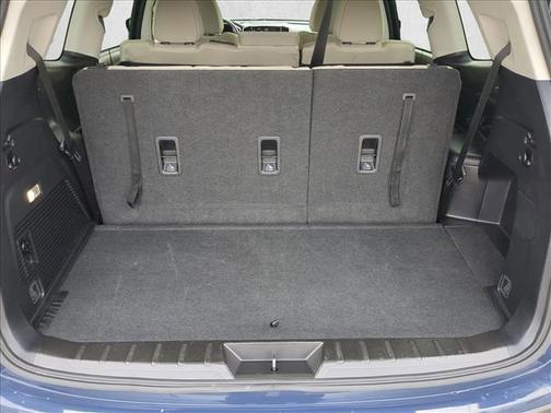 2025 Subaru Ascent Premium 8-Passenger