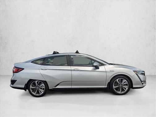 Solar Silver Metallic 2018 Honda Clarity Plug-In Hybrid Base