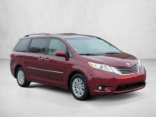 2015 Toyota Sienna XLE