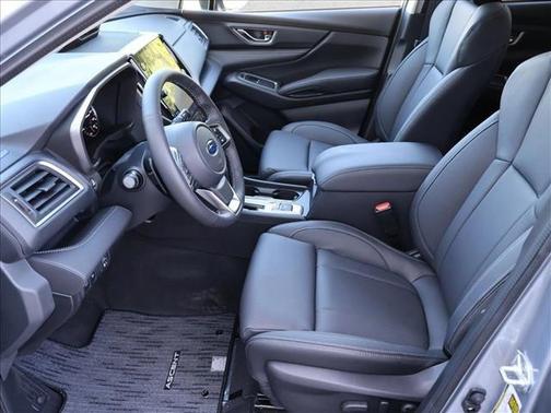Ice Silver Metallic 2026 Subaru Ascent Limited 7-Passenger