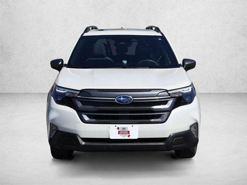 Crystal White Pearl 2025 Subaru Forester Premium