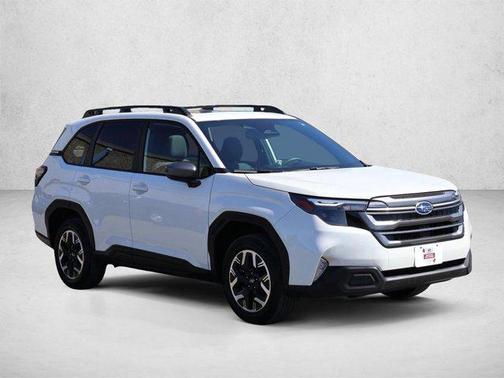 Crystal White Pearl 2025 Subaru Forester Premium
