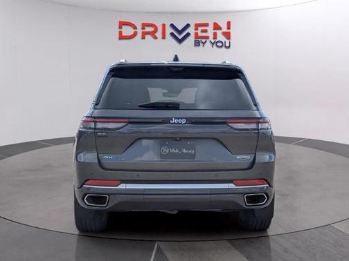 2022 Jeep Grand Cherokee 4xe Summit