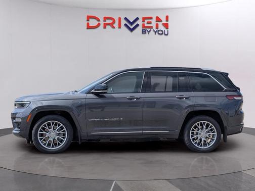 2022 Jeep Grand Cherokee 4xe Summit