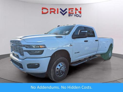 Bright White Clearcoat 2026 RAM 3500 Big Horn