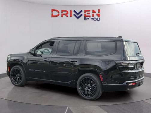 Gloss Black 2026 Jeep Grand Wagoneer Limited Reserve