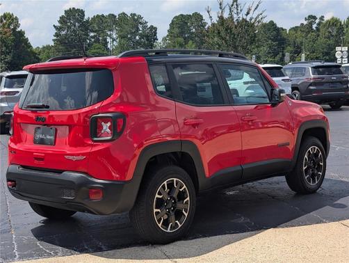 Colorado Red Clearcoat 2023 Jeep Renegade Trailhawk