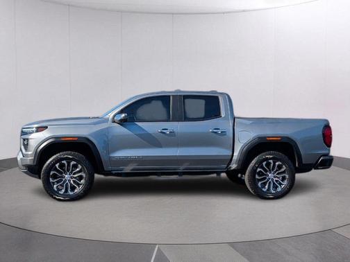Sterling 2024 GMC Canyon Denali