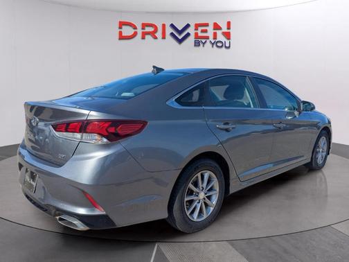 2018 Hyundai SONATA ECO