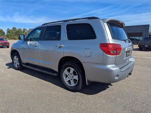 2013 Toyota Sequoia SR5