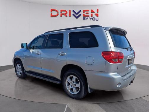 2013 Toyota Sequoia SR5