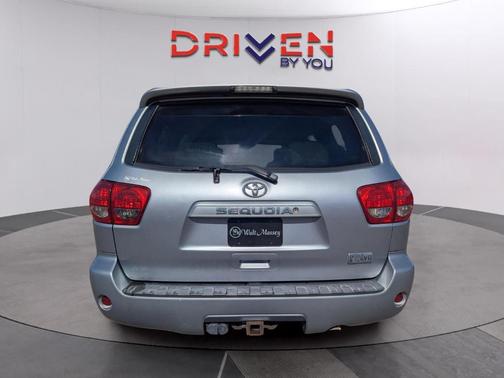 2013 Toyota Sequoia SR5
