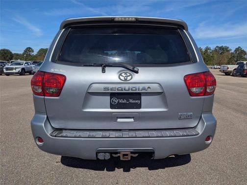 2013 Toyota Sequoia SR5