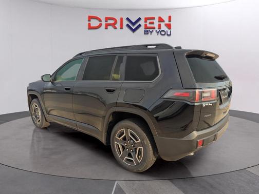 2026 Jeep Cherokee LAREDO/LIMITED