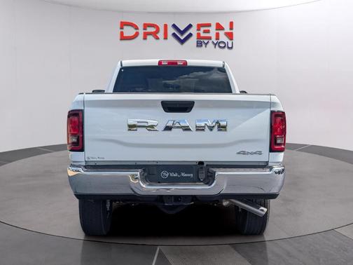 Bright White Clearcoat 2026 RAM 2500 Tradesman