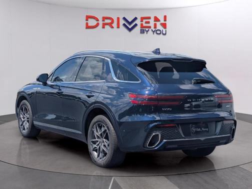 Adriatic Blue 2022 Genesis GV70 2.5T