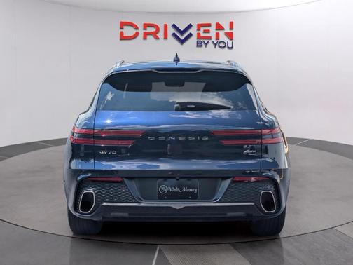 Adriatic Blue 2022 Genesis GV70 2.5T
