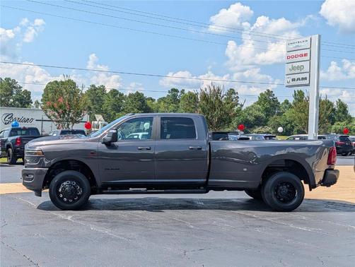 Granite Crystal Clearcoat Metallic 2026 RAM 3500 Laramie
