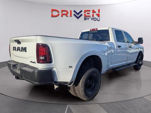 Bright White Clearcoat 2026 RAM 3500 Tradesman