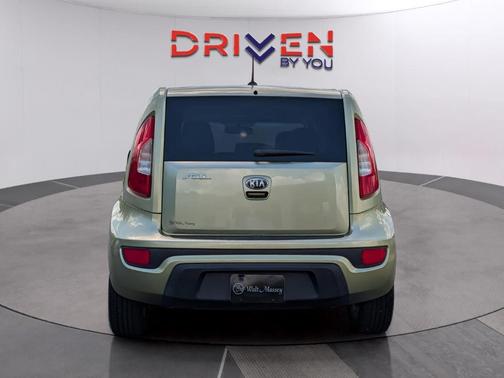 Alien 2013 Kia Soul +