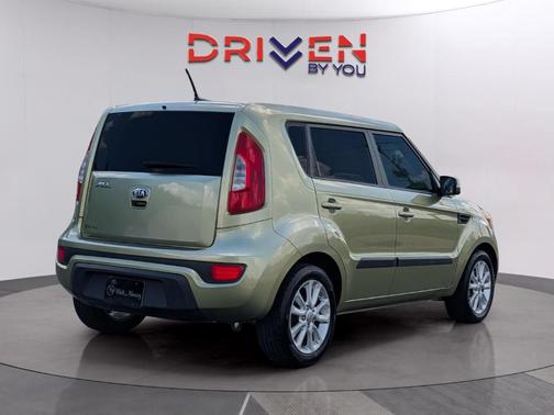 Alien 2013 Kia Soul +