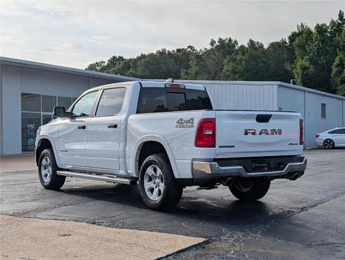 Bright White Clearcoat 2025 RAM 1500 Big Horn