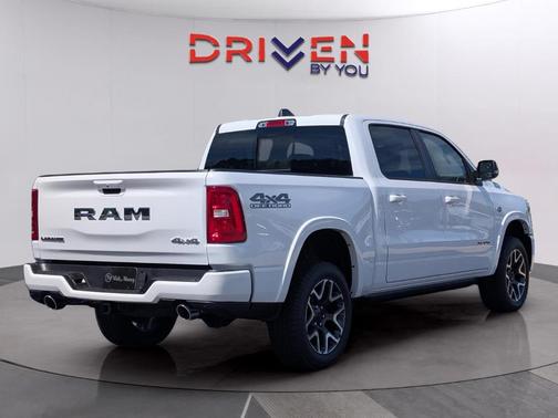 Bright White Clearcoat 2026 RAM 1500 Laramie