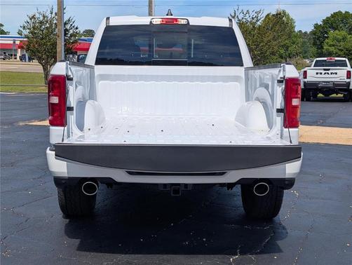 Bright White Clearcoat 2026 RAM 1500 Laramie