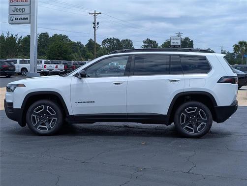 Bright White Clearcoat 2026 Jeep Cherokee LAREDO/LIMITED