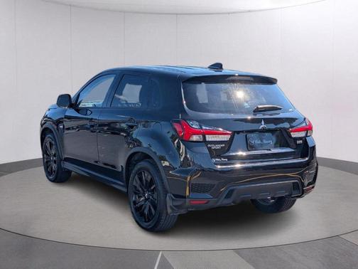 Labrador Black Pearl 2024 Mitsubishi Outlander Sport LE