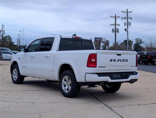 Bright White Clearcoat 2026 RAM 1500 Big Horn