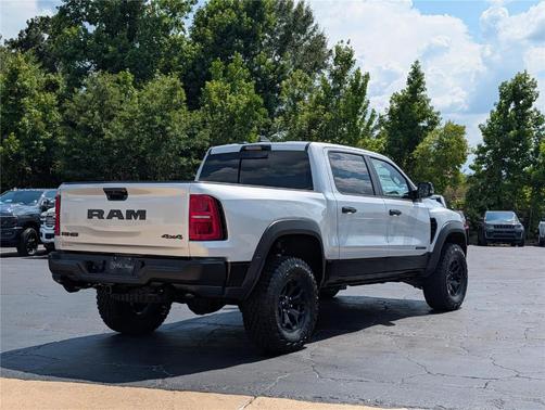 Silver Zynith 2026 RAM 1500 RHO