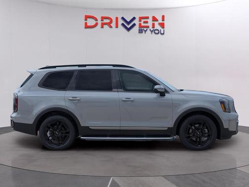 Wolf Gray 2023 Kia Telluride SX X-Line