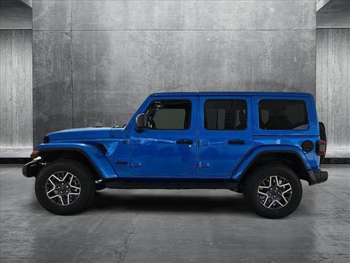 2025 Jeep Wrangler 4-Door Sahara 4x4