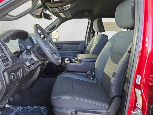 Molten Red Pearlcoat 2026 RAM 2500 Warlock Crew Cab 4x4 6'4' Box