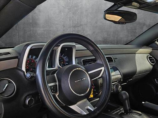 2011 Chevrolet Camaro 2LS